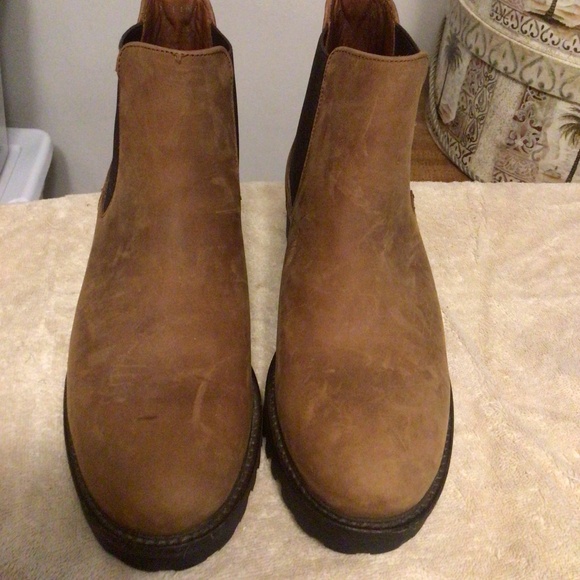 PATINA a slip on Leather ankle boot Sz 9 Patina | Shoes | Patina A Slip On Leather Ankle Boot Sz 9  main image 3